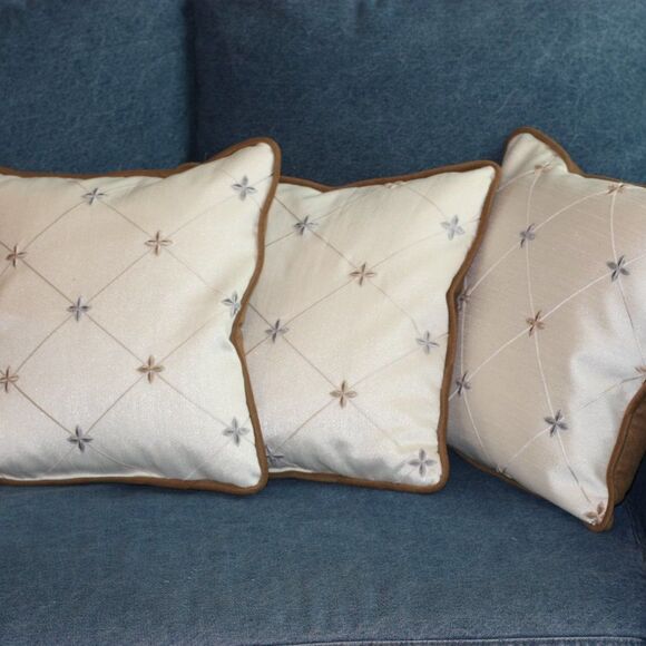 Copper with Creamy Silk Shantung 3 Pillow Set 14 x 14 NEW - Picture 10 of 10